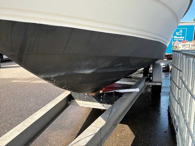 2002 bayliner profi speedboot - afbeelding 61 van  71