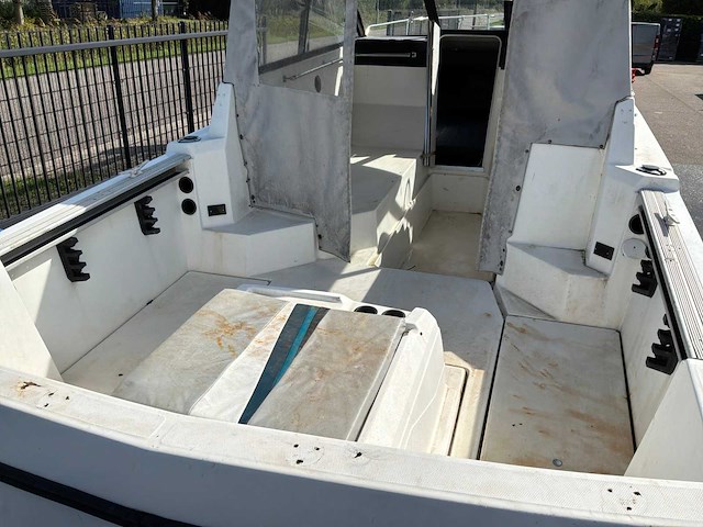 2002 bayliner profi speedboot - afbeelding 70 van  71