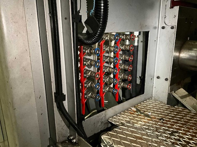 2002 bmb kw 70pi/7000 spuitgietmachine - afbeelding 21 van  35