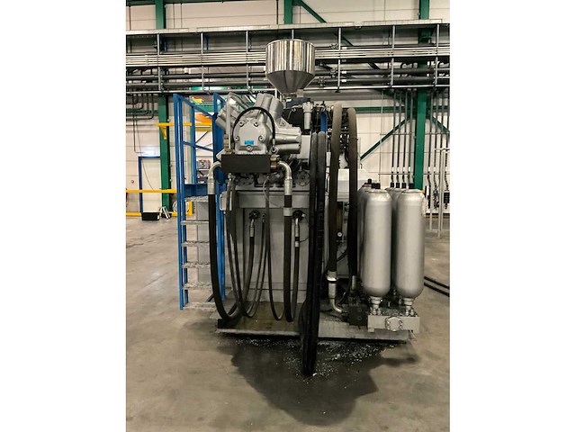 2002 bmb kw 70pi/7000 spuitgietmachine - afbeelding 31 van  35