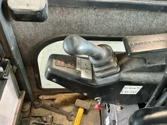 2002 bobcat 322d minigraafmachine - afbeelding 23 van  36