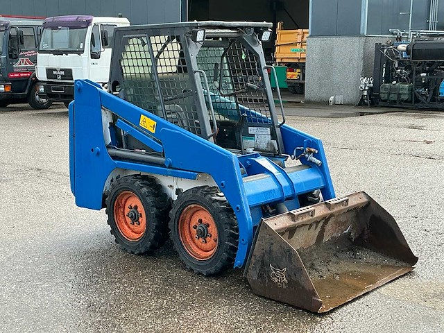 2002 bobcat 553 schranklader - afbeelding 4 van  10
