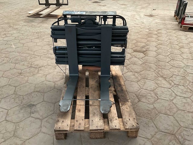 2002 cascade rotator/verspreider fem2 vorkenbord - afbeelding 2 van  7