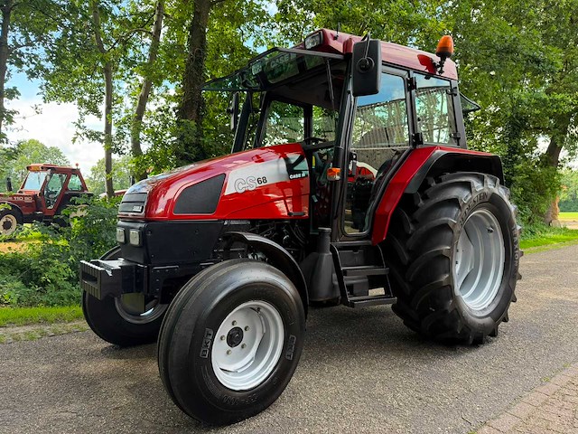 2002 case ih cs 68 (40kmh) tweewielaangedreven landbouwtractor - afbeelding 1 van  11