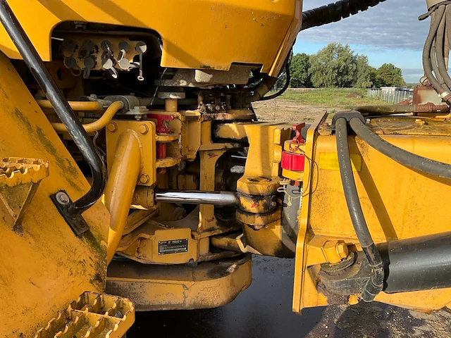 2002 caterpillar 725 dumper - afbeelding 2 van  45