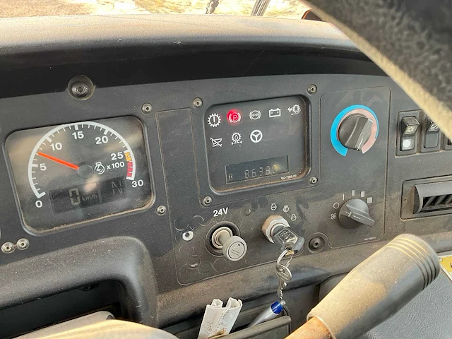 2002 caterpillar 725 dumper - afbeelding 9 van  45