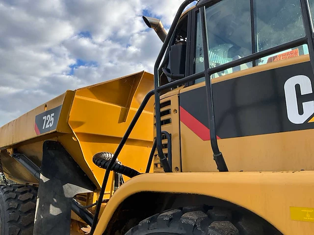 2002 caterpillar 725 dumper - afbeelding 23 van  45