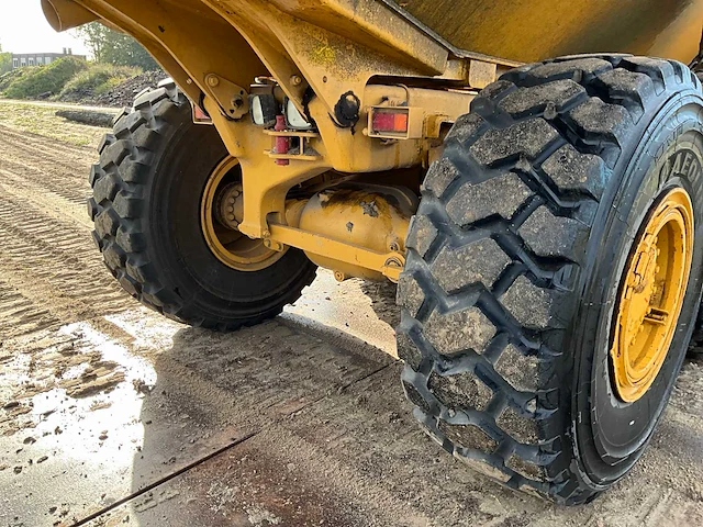 2002 caterpillar 725 dumper - afbeelding 30 van  45