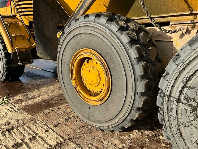 2002 caterpillar 725 dumper - afbeelding 35 van  45