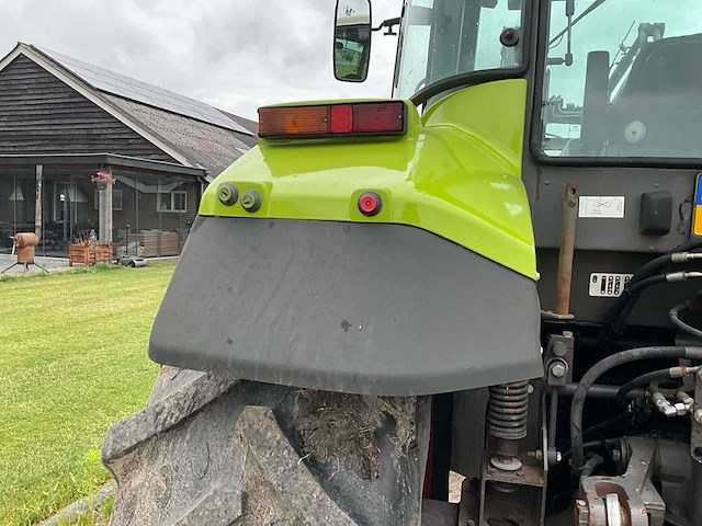 2002 claas ares 656 rz vierwielaangedreven landbouwtractor met voorlader - afbeelding 15 van  48