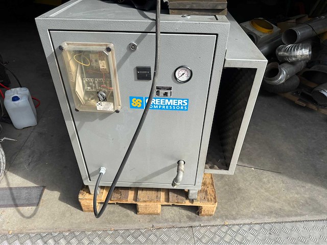 2002 creemers sg 900 schroefcompressor - afbeelding 4 van  5