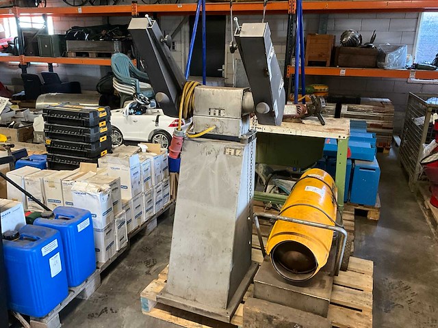 2002 creusen bsd-9300 bandschuurmachine - afbeelding 1 van  6