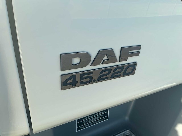 2002 daf lf 45.220 vrachtwagen (1420km!) - afbeelding 4 van  65