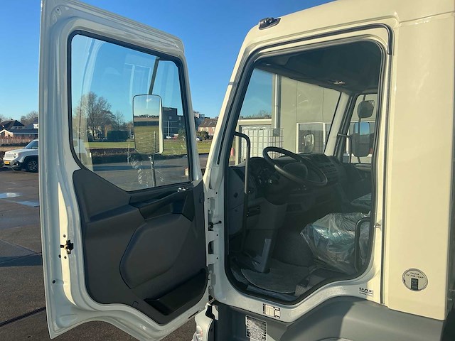 2002 daf lf 45.220 vrachtwagen (1420km!) - afbeelding 30 van  65