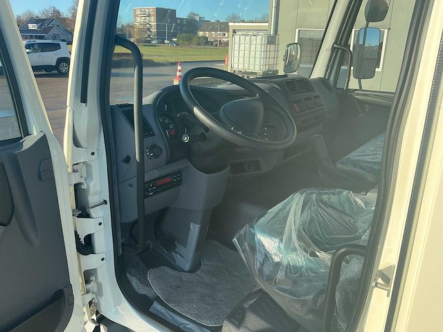 2002 daf lf 45.220 vrachtwagen (1420km!) - afbeelding 31 van  65