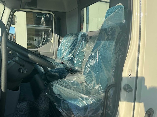 2002 daf lf 45.220 vrachtwagen (1420km!) - afbeelding 32 van  65