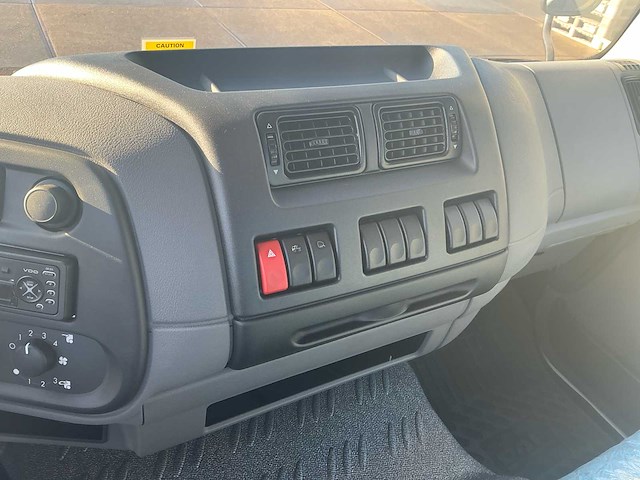 2002 daf lf 45.220 vrachtwagen (1420km!) - afbeelding 38 van  65