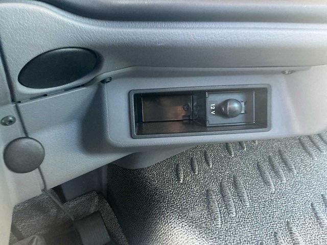 2002 daf lf 45.220 vrachtwagen (1420km!) - afbeelding 46 van  65