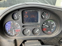 2002 daf lf 55.180 vrachtwagen met palfinger pk7000 autolaadkraan en baveck 150 oplegger - afbeelding 25 van  84