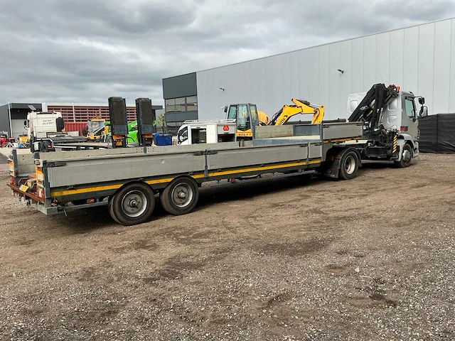2002 daf lf 55.180 vrachtwagen met palfinger pk7000 autolaadkraan en baveck 150 oplegger - afbeelding 55 van  84