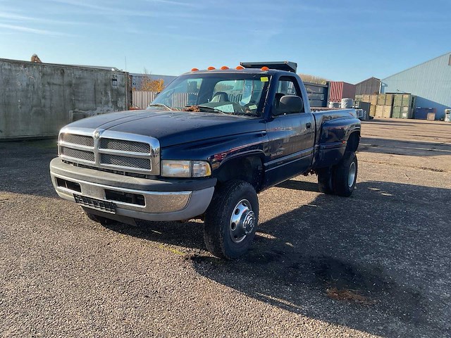 2002 daimler chrysler dodge ram 3500 pick up bedrijfswagen - afbeelding 15 van  17