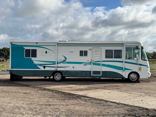 2002 damon daybreak 3270dl a class usa motorhome - afbeelding 34 van  37