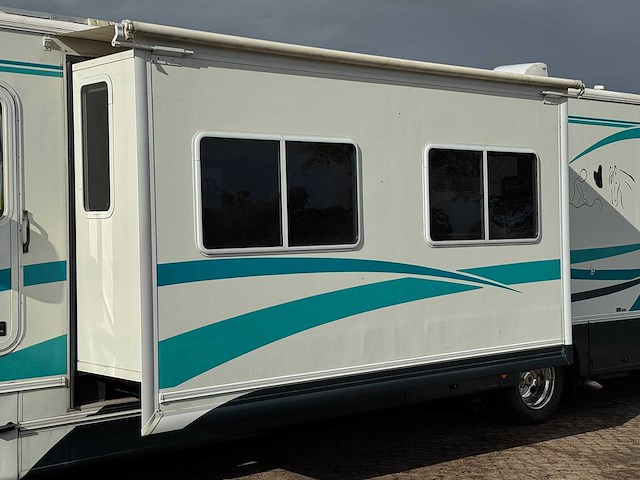 2002 damon daybreak 3270dl a class usa motorhome - afbeelding 2 van  37