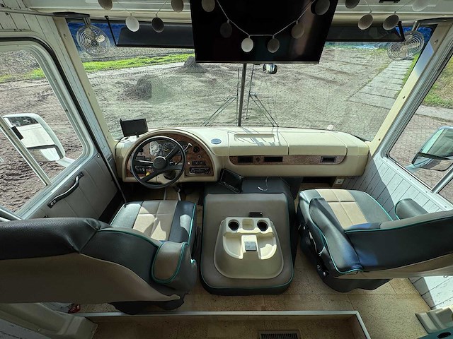 2002 damon daybreak 3270dl a class usa motorhome - afbeelding 14 van  37