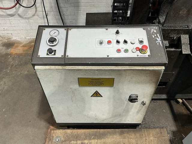 2002 danobat cps 440 i bandzaagmachine met automatisch aanslagsysteem - afbeelding 17 van  17