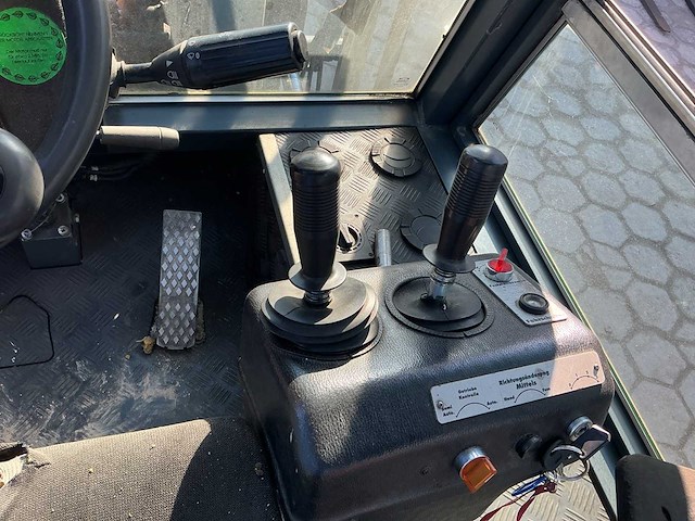 2002 dantruck 9000 vorkheftruck - afbeelding 4 van  15