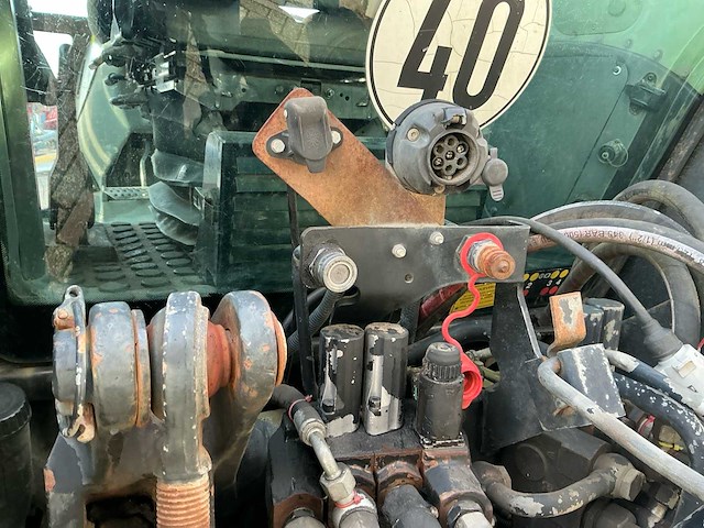 2002 deutz-fahr agrotron 85 vierwielaangedreven landbouwtractor - afbeelding 19 van  41