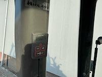 2002 deutz-fahr agrotron 85 vierwielaangedreven landbouwtractor - afbeelding 35 van  41