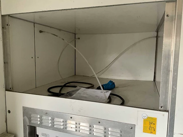 2002 e.s.v.e ta17 decontaminatie unit - afbeelding 10 van  31