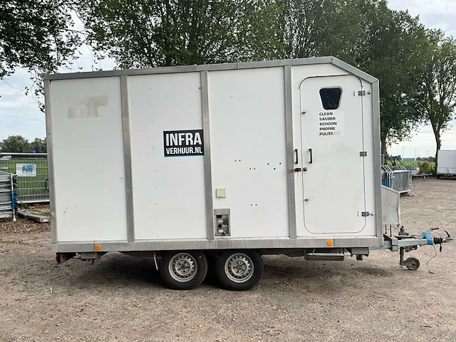 2002 e.s.v.e ta17 decontaminatie unit - afbeelding 26 van  31