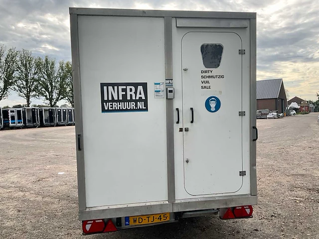 2002 e.s.v.e ta17 decontaminatie unit - afbeelding 28 van  31