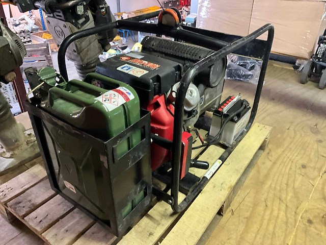 2002 europower ep10000te stroomgenerator - afbeelding 4 van  9