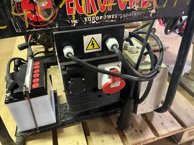 2002 europower ep10000te stroomgenerator - afbeelding 9 van  9