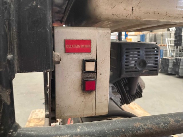 2002 europower ep6000l stroomaggregaat - afbeelding 5 van  5