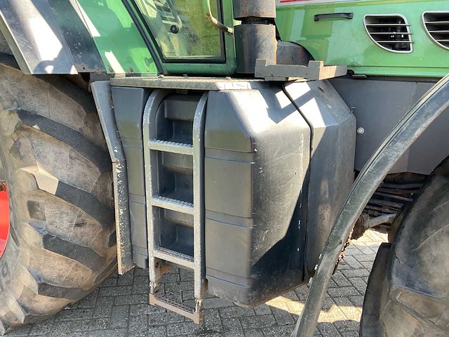 2002 fendt 920 favorit vario vierwielaangedreven landbouwtractor - afbeelding 13 van  39