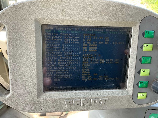 2002 fendt 920 favorit vario vierwielaangedreven landbouwtractor - afbeelding 28 van  41
