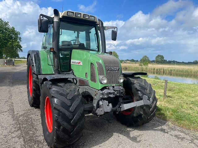 2002 fendt farmer 411 vario vierwielaangedreven landbouwtractor - afbeelding 29 van  34