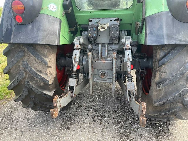 2002 fendt farmer 411 vario vierwielaangedreven landbouwtractor - afbeelding 11 van  34
