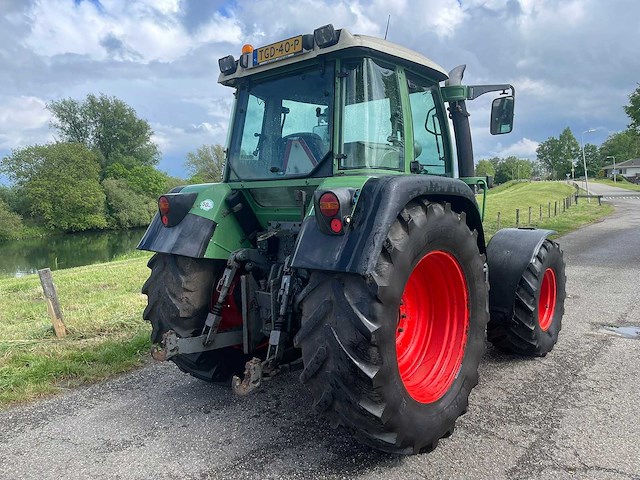 2002 fendt farmer 411 vario vierwielaangedreven landbouwtractor - afbeelding 8 van  34