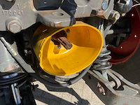 2002 fendt favorit 716 vario vierwielaangedreven landbouwtractor - afbeelding 1 van  15