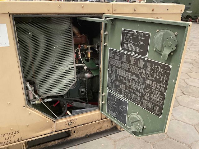 2002 fermont mep-802a stroomgenerator - afbeelding 4 van  15