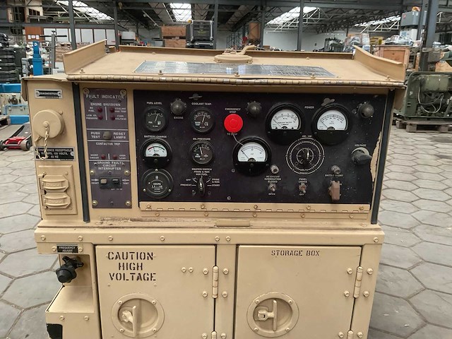2002 fermont mep-802a stroomgenerator - afbeelding 14 van  15