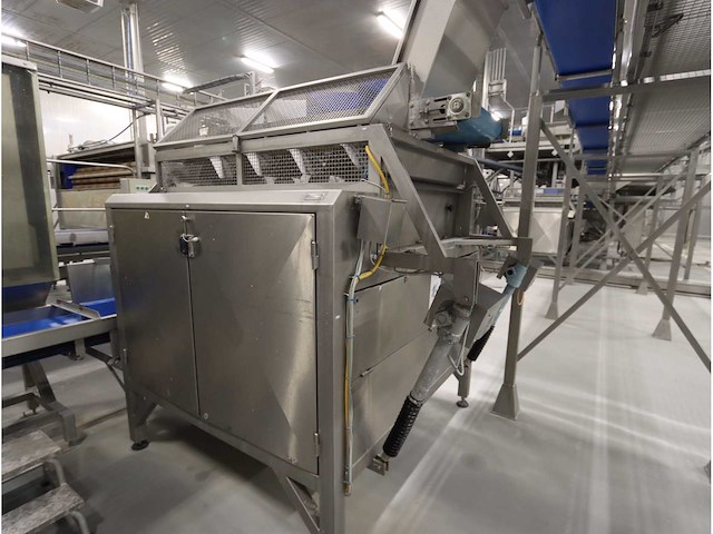 2002 finis f.r.p.s.8 aardappel rollensnijder - afbeelding 5 van  9