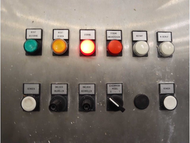 2002 finis f.r.p.s.8 aardappel rollensnijder - afbeelding 9 van  9