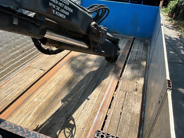 2002 floor flo-13-36h2yrycesrt oplegger met hiab 130r kraan - afbeelding 1 van  7