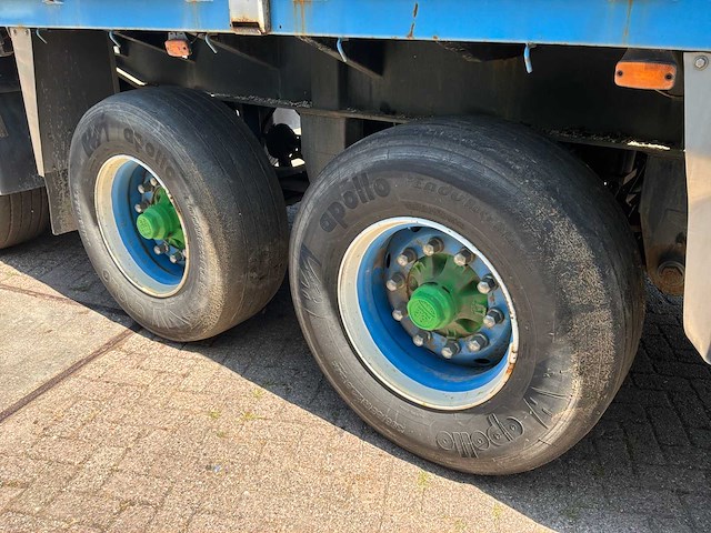 2002 floor flo-13-36h2yrycesrt oplegger met hiab 130r kraan - afbeelding 4 van  29